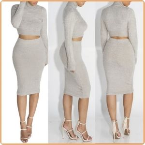 NWT Autumn/Fa_Winter Crop Top Long Sleeve Fleece Midi BodyCon  Skirt Set - Gray